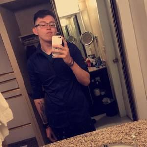 Meet your Posher, Diego